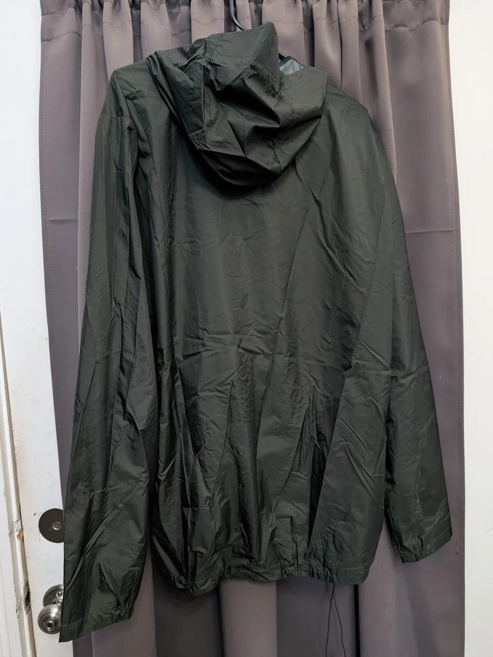 🦾 Under Armour Men's Hooded Windbreaker Jacket XL - Dark Olive 🫒